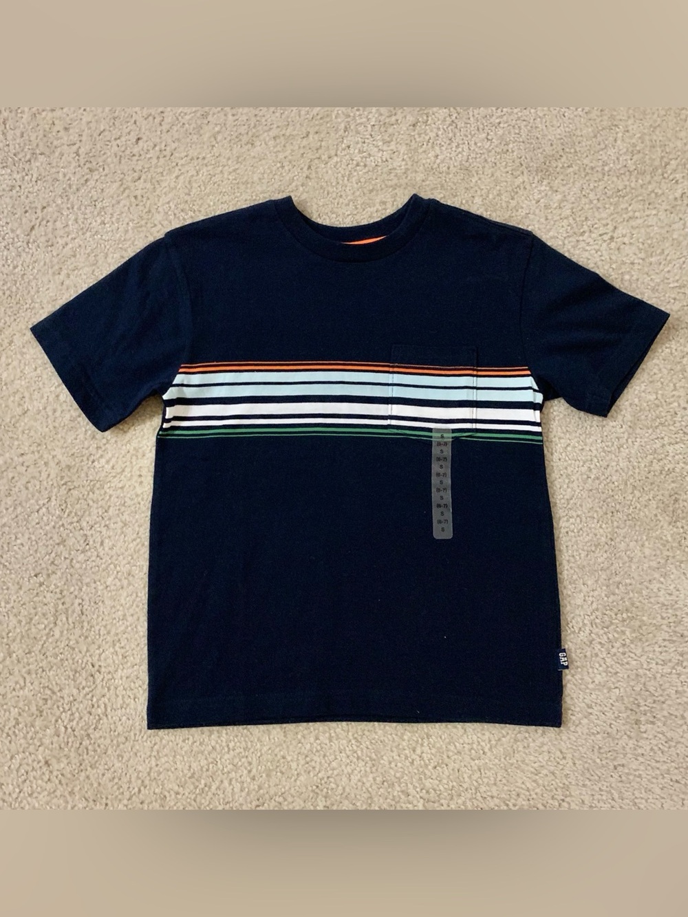 NWOT Boy’s Gap top size S (6/7)
